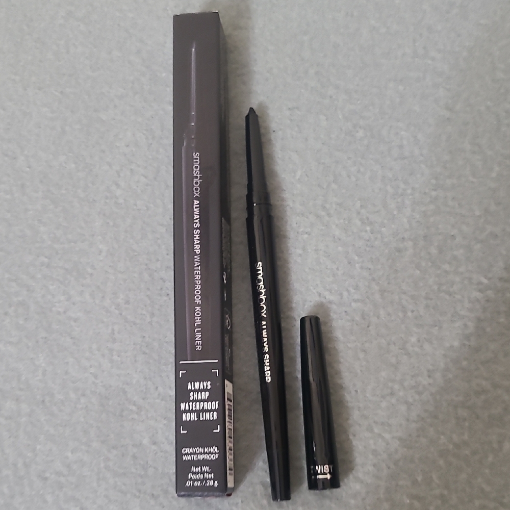 Smashbox Raven Always Sharp Waterproof Kohl‎ Liner .01oz / .28g Raven NEW IN BOX